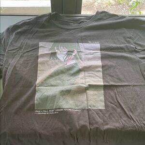 Gildan Black Graphic Tee